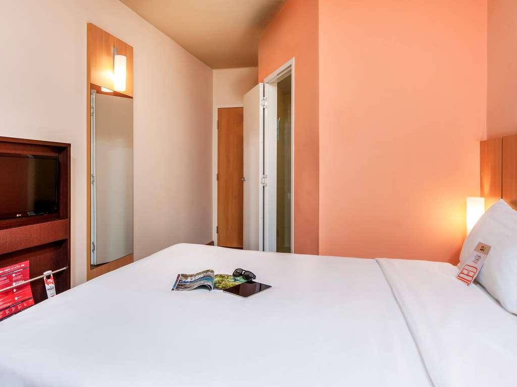 Ibis Ourinhos Hotel ภายนอก รูปภาพ
