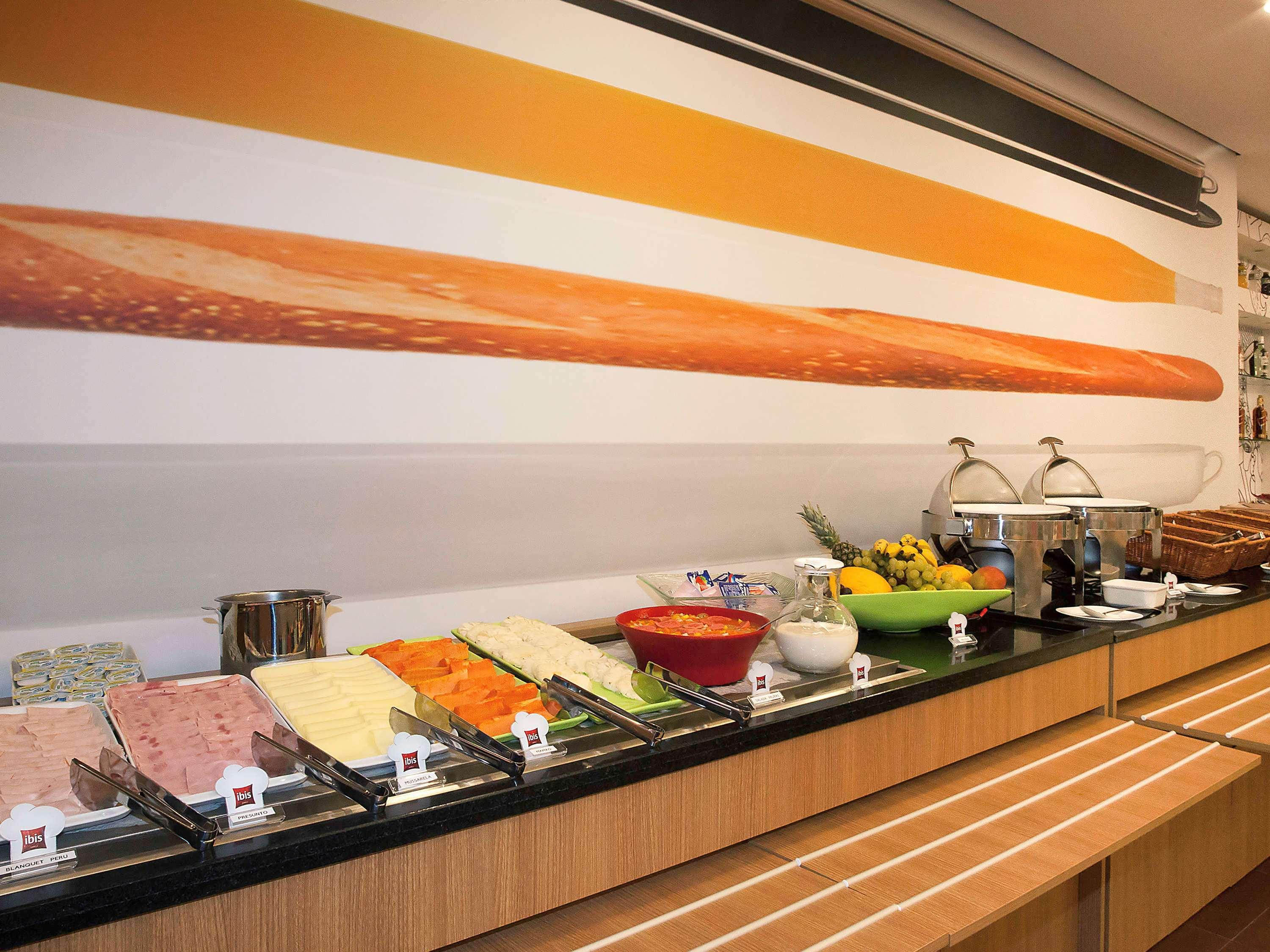 Ibis Ourinhos Hotel ภายนอก รูปภาพ