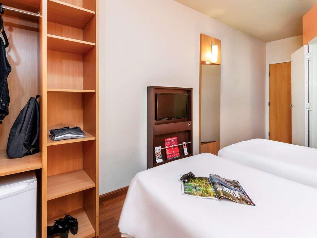 Ibis Ourinhos Hotel ภายนอก รูปภาพ