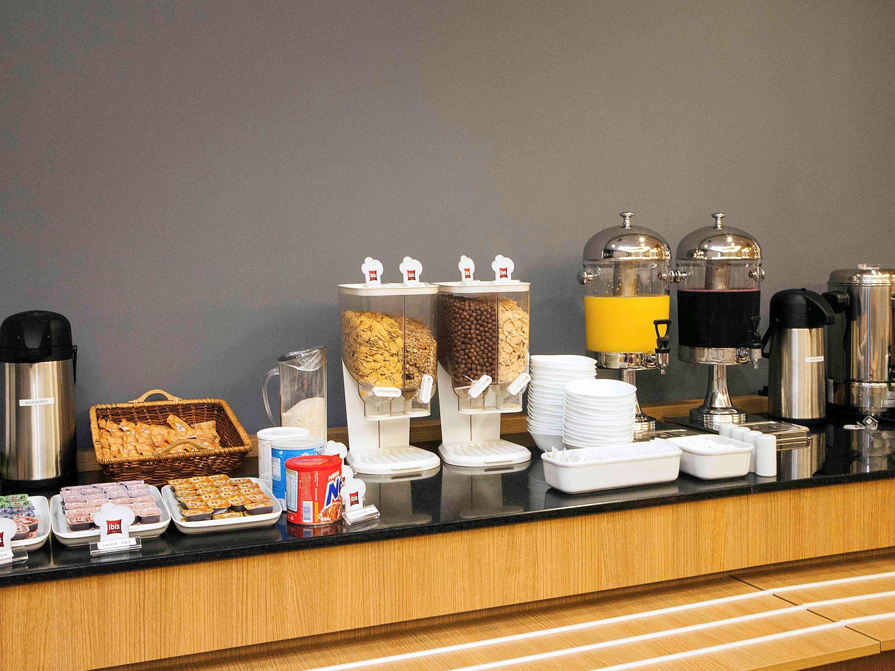 Ibis Ourinhos Hotel ภายนอก รูปภาพ