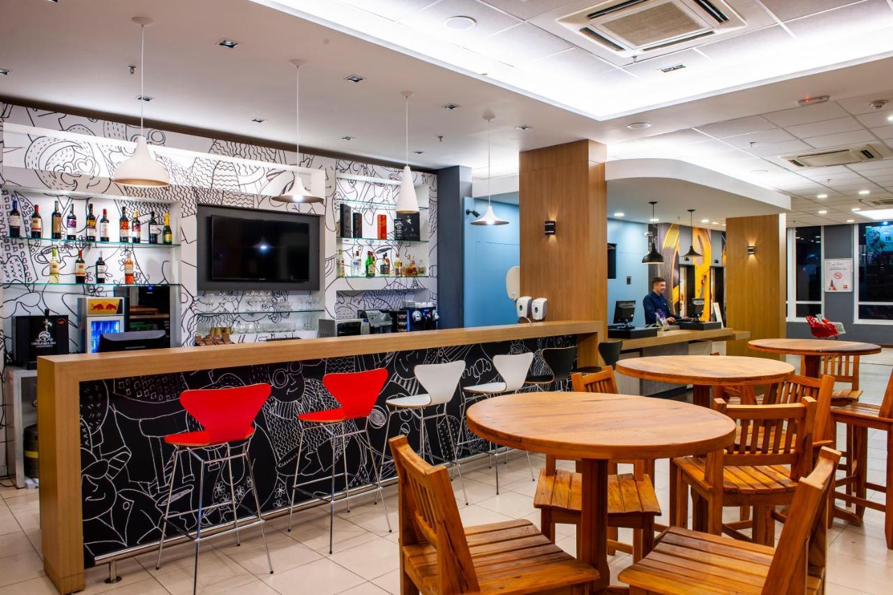 Ibis Ourinhos Hotel ภายนอก รูปภาพ