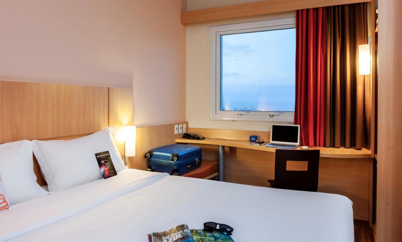 Ibis Ourinhos Hotel ภายนอก รูปภาพ