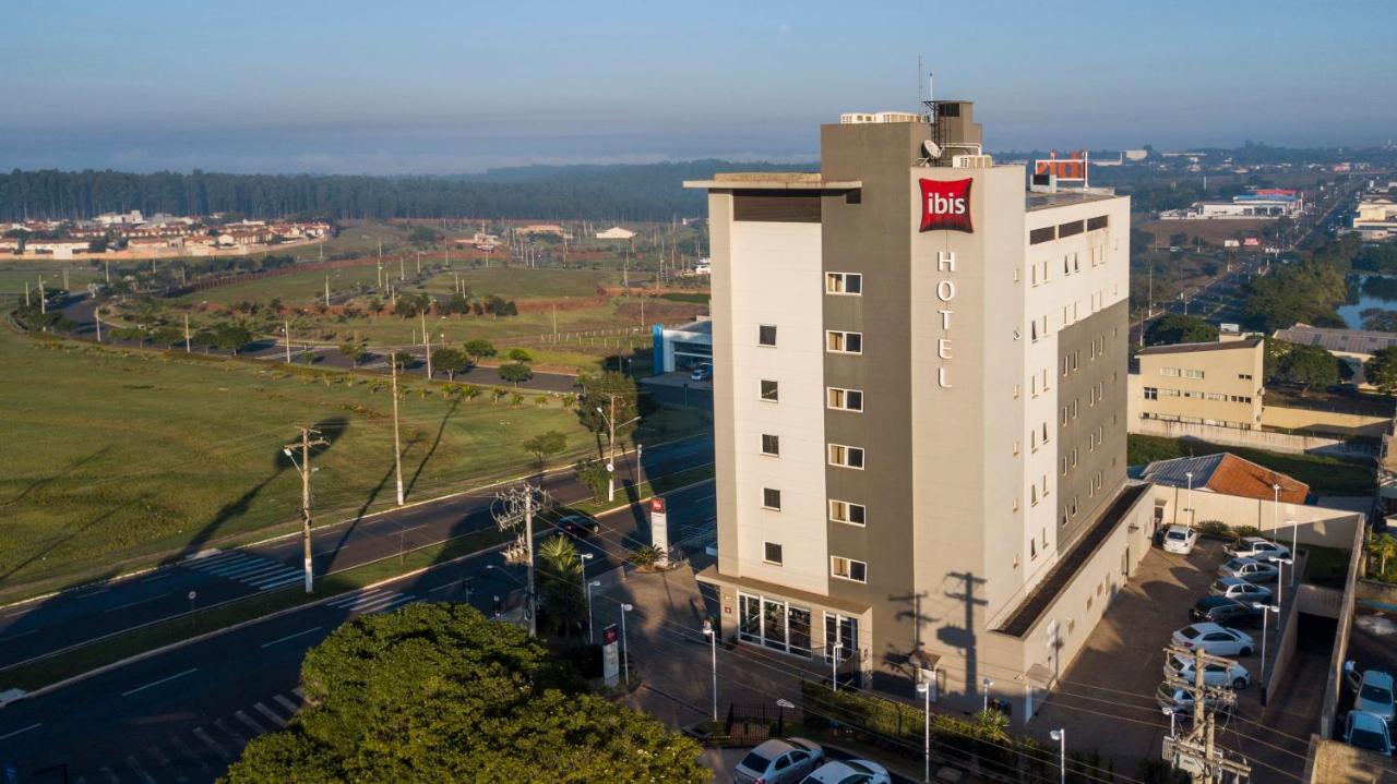 Ibis Ourinhos Hotel ภายนอก รูปภาพ