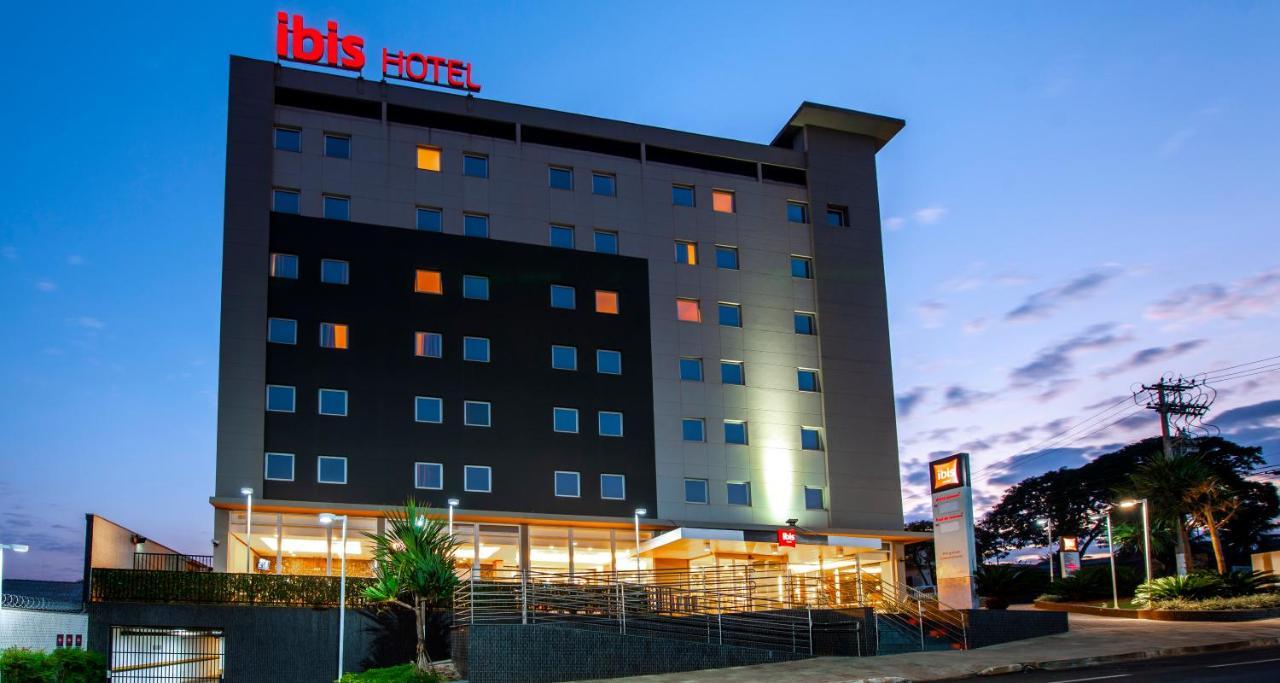 Ibis Ourinhos Hotel ภายนอก รูปภาพ
